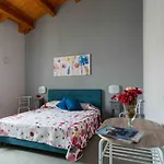Konukevi Parisi 3*