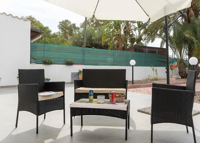 Parisi 招待所 莫斯村