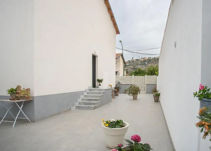 招待所 Parisi 莫斯村